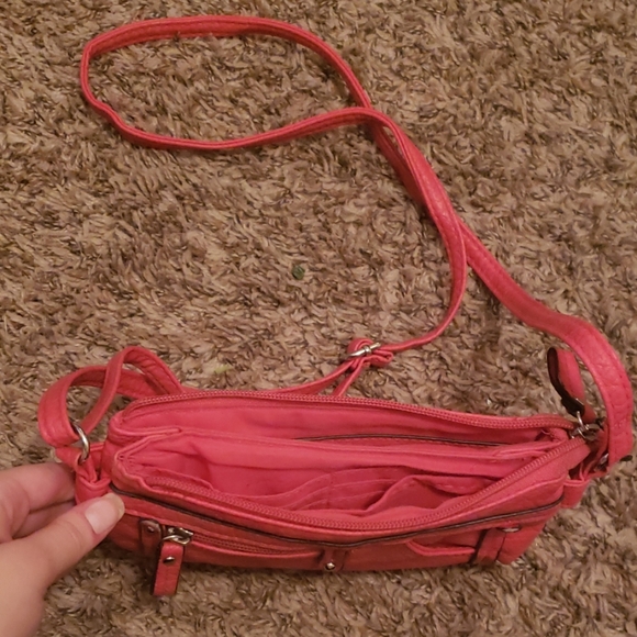 Purse - Picture 2 of 3